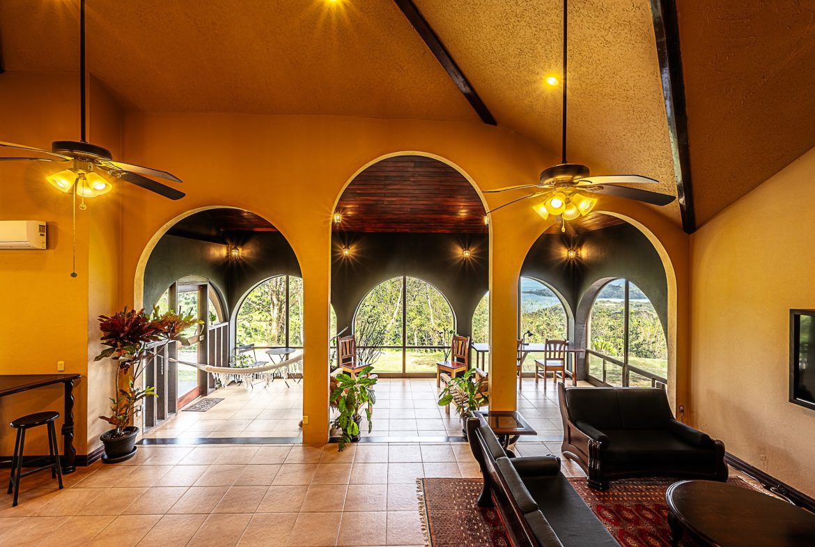 JUNGLE PROPERTY WITH IN FRONT ARENAL LAKE VIEW  AND GUEST GUEST HOUESE, IN TEJONA – 4.17 ACRES