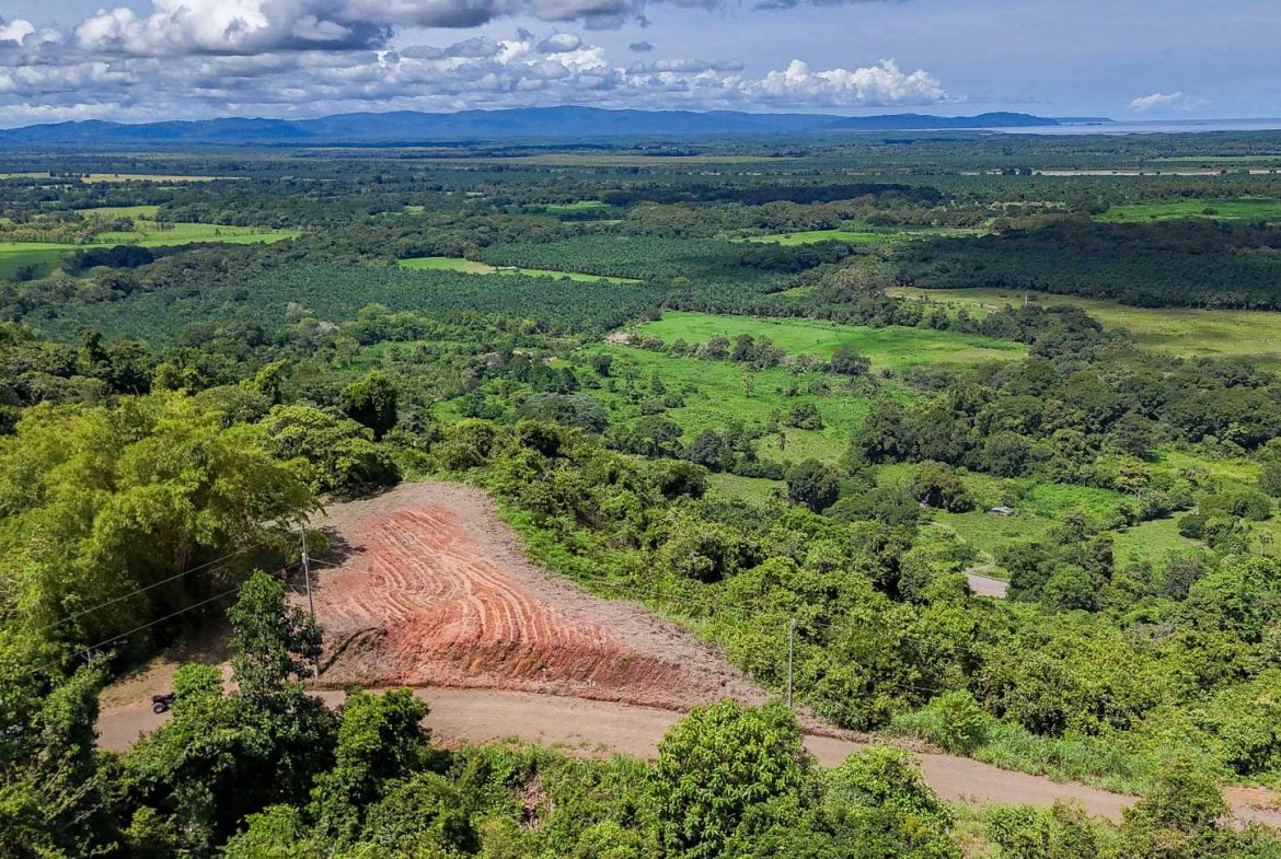 JUNGLE BUILDING PROPERTY WITH OCEAN VIEWS IN CHONTALES OJOCHAL – 9 ACRES