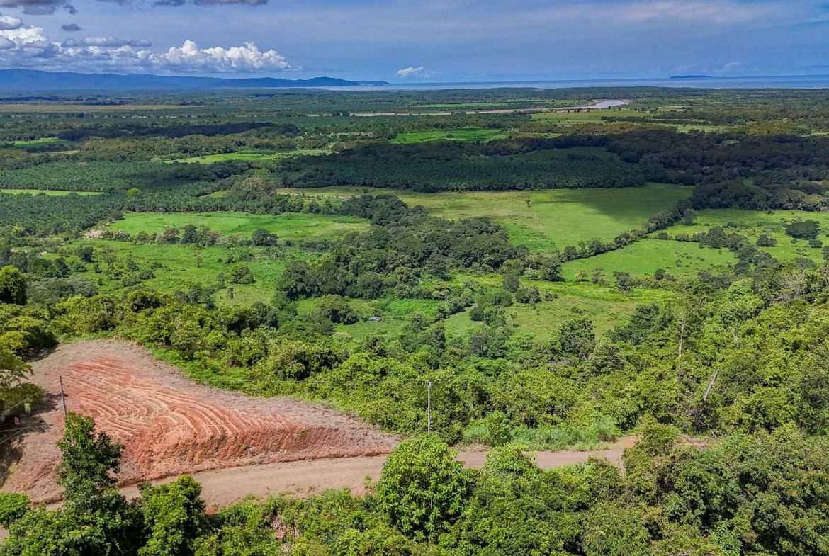 JUNGLE BUILDING PROPERTY WITH OCEAN VIEWS IN CHONTALES OJOCHAL – 9 ACRES