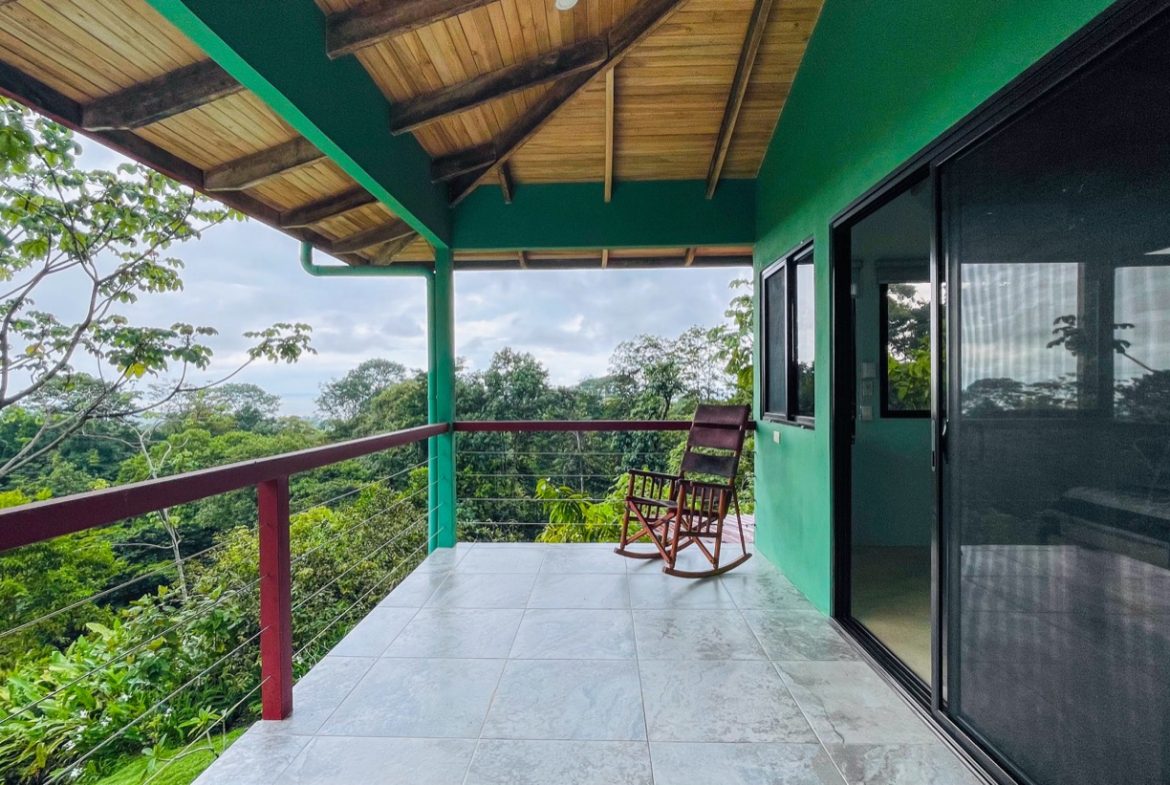 TWO FLOOR PROPERTY WITH A GUEST HOUSE AND OCEAN VIEWS, IN OJOCHAL – 1.55 ACRES