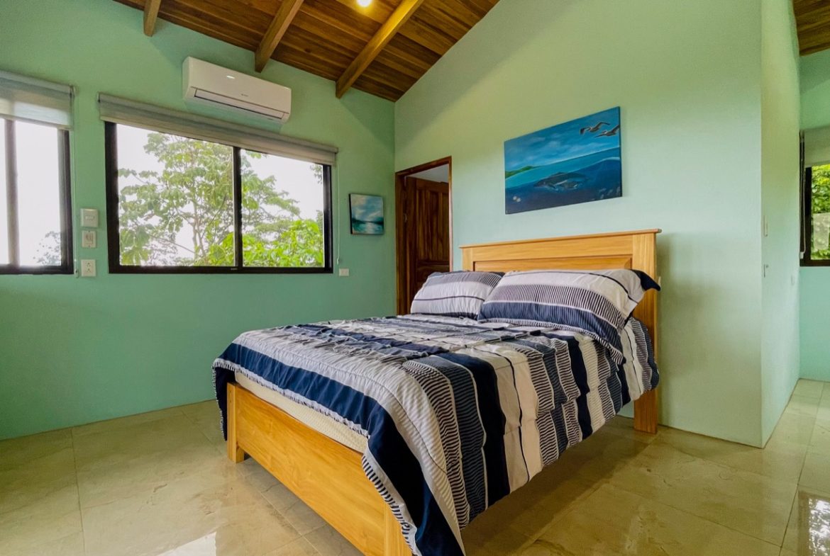 TWO FLOOR PROPERTY WITH A GUEST HOUSE AND OCEAN VIEWS, IN OJOCHAL – 1.55 ACRES