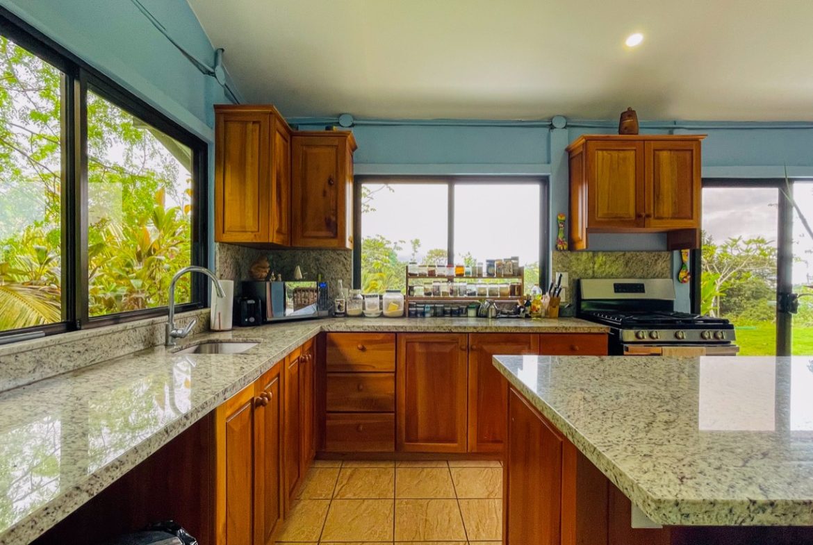 TWO FLOOR PROPERTY WITH A GUEST HOUSE AND OCEAN VIEWS, IN OJOCHAL – 1.55 ACRES
