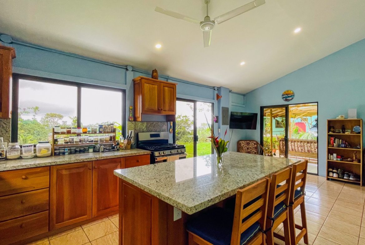 TWO FLOOR PROPERTY WITH A GUEST HOUSE AND OCEAN VIEWS, IN OJOCHAL – 1.55 ACRES