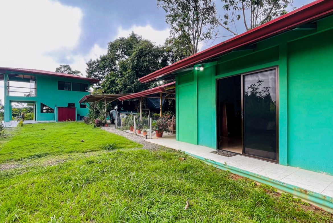TWO FLOOR PROPERTY WITH A GUEST HOUSE AND OCEAN VIEWS, IN OJOCHAL – 1.55 ACRES