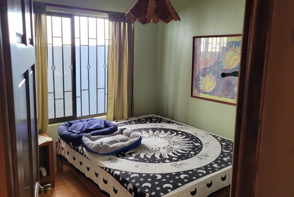 PROPERTY WITH THREE BEDROOMS HOME  AND FRUIT TREES, NEAR TO THE SAN ISIDRO – 0.03 ACRES