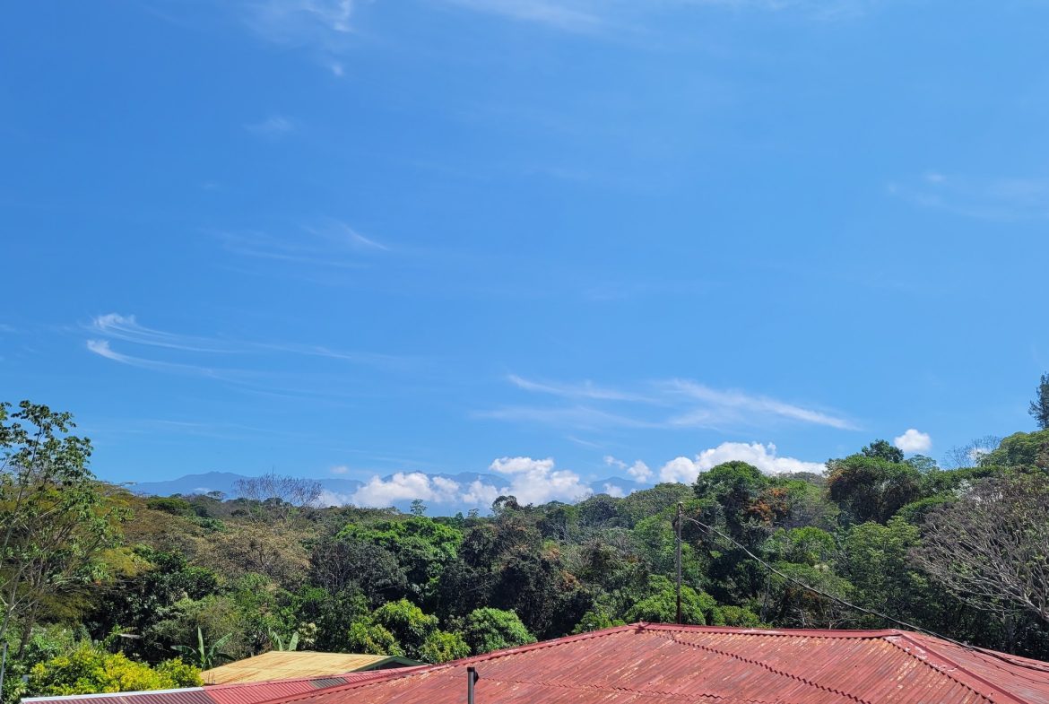PROPERTY WITH THREE BEDROOMS HOME  AND FRUIT TREES, NEAR TO THE SAN ISIDRO – 0.03 ACRES