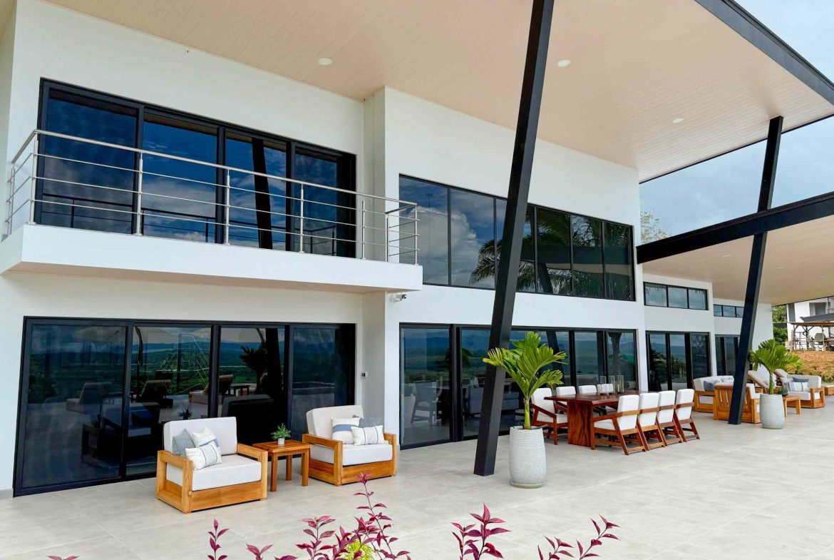 PROPERTY WITH FOUR BEDROOMS AND OCEAN VIEWS, IN CHONTALES – 1.84 ACRES, Uvita, Costa Rica — photo 2
