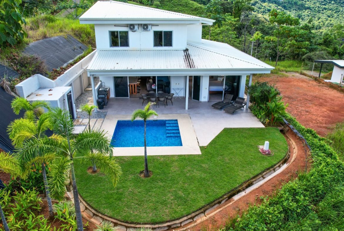 PROPERTY THREE BEDROOM HOME WITH OCEAN AND VALLEY VIEWS, IN CHONTALES – 0.29 ACRES, Uvita, Costa Rica — photo 2
