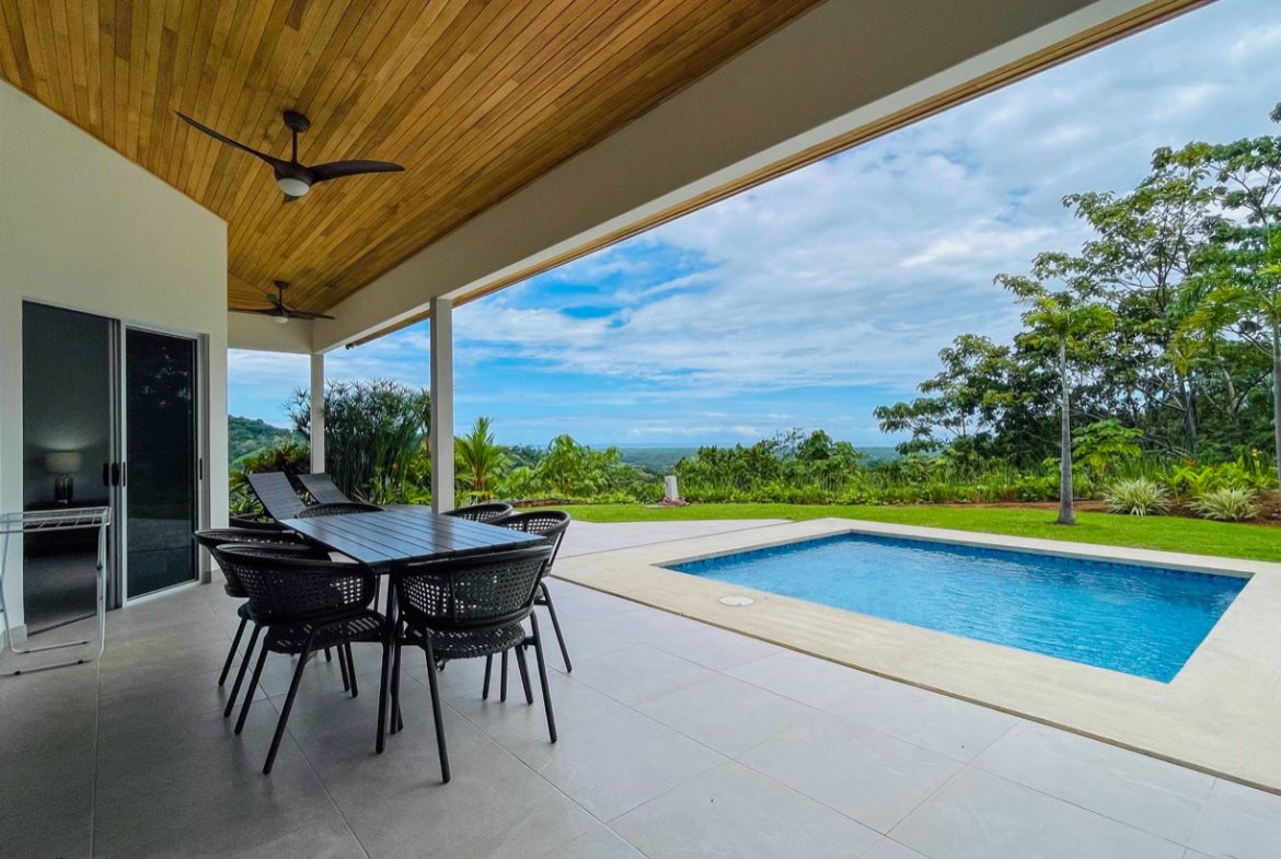 PROPERTY THREE BEDROOM HOME WITH OCEAN AND VALLEY VIEWS, IN CHONTALES – 0.29 ACRES
