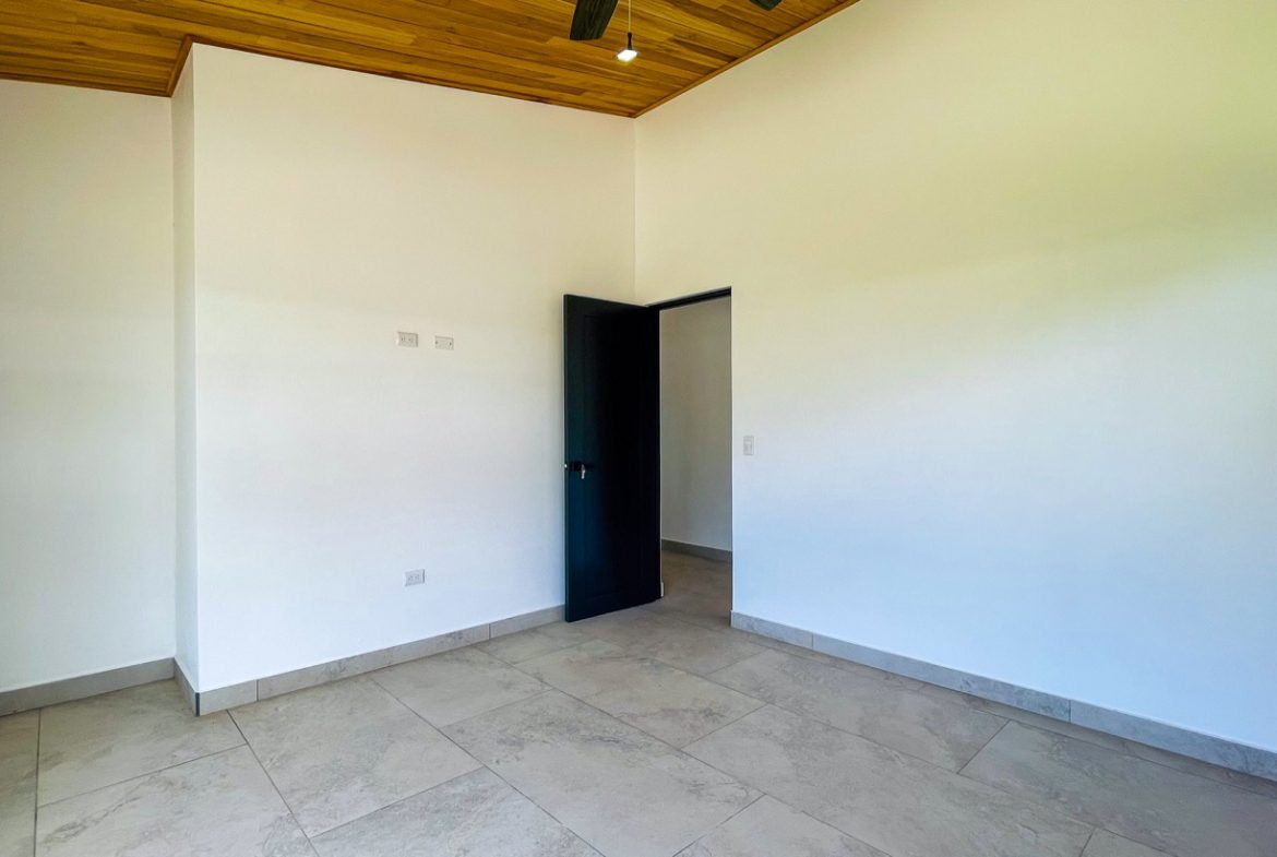 PROPERTY WITH MOUNTAIN VIEWS AND POOL, IN OJOCHAL – 0.3 ACRES