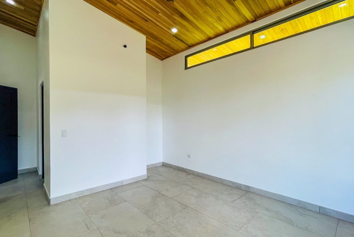 PROPERTY WITH MOUNTAIN VIEWS AND POOL, IN OJOCHAL – 0.3 ACRES
