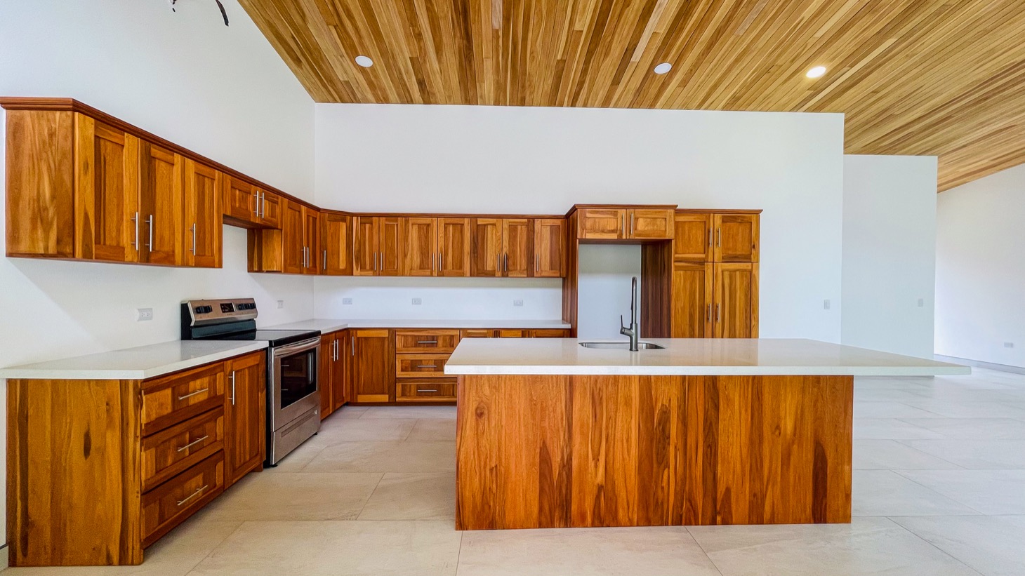 House for sale in Ojochal Costa Rica