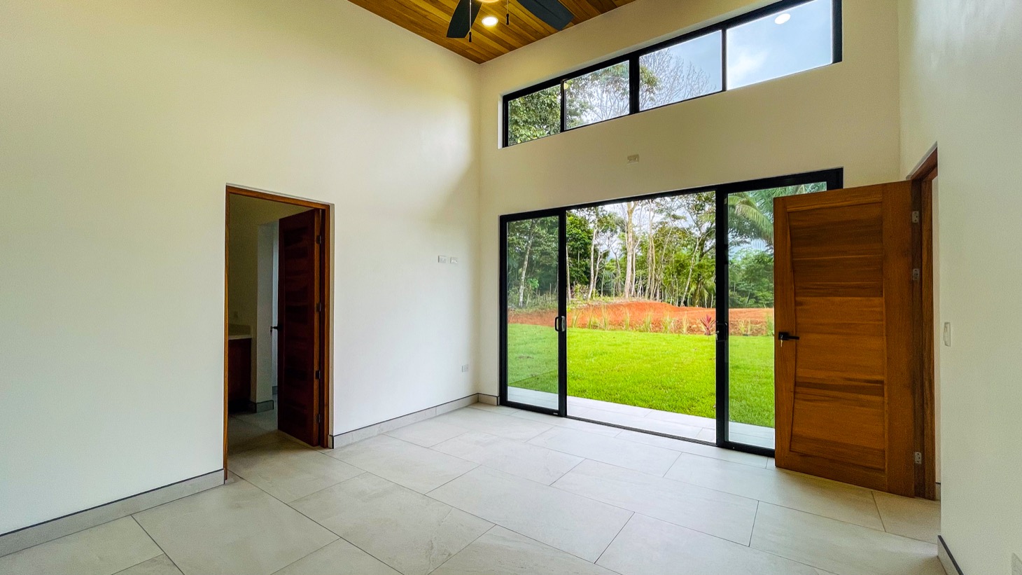 House for sale in Ojochal Costa Rica