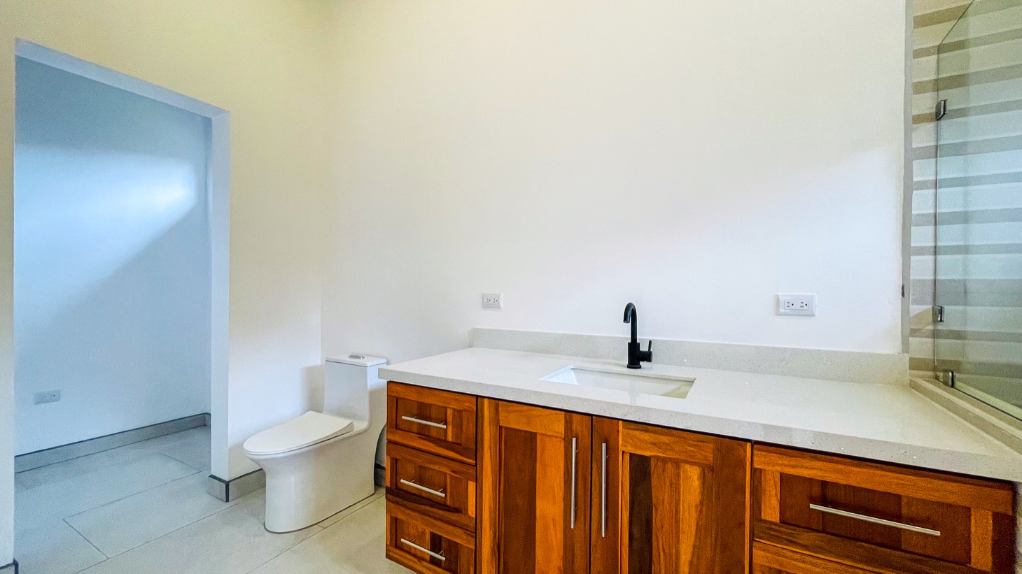 House for sale in Ojochal Costa Rica