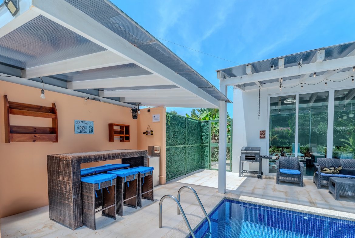 PROPERTY WITH THREE BEDROOMS HOME NEAR TO THE CHAMAN BEACH, IN LA COLONIA – 0.11 ACRES, Uvita, Costa Rica — photo 7