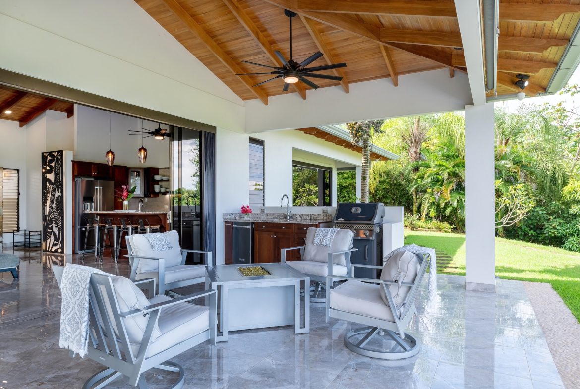 CASA JAGUAR LUXURY PROPERTY THREE BEDROOM HOME, IN OJOCHAL – 1.46 ACRES, Uvita, Costa Rica — photo 6