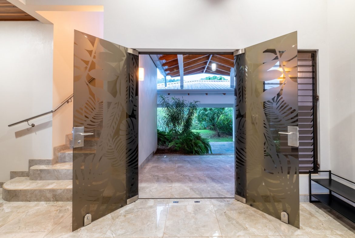 CASA JAGUAR LUXURY PROPERTY THREE BEDROOM HOME, IN OJOCHAL – 1.46 ACRES, Uvita, Costa Rica — photo 7