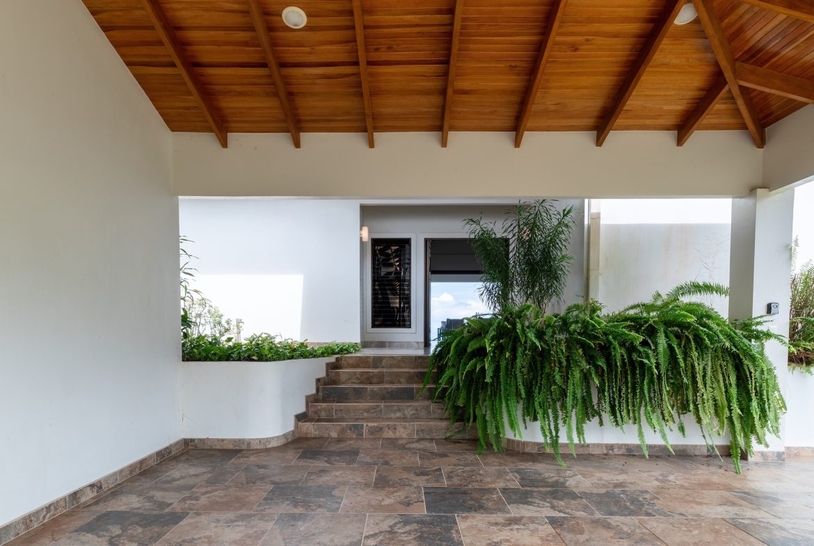 CASA JAGUAR LUXURY PROPERTY THREE BEDROOM HOME, IN OJOCHAL – 1.46 ACRES