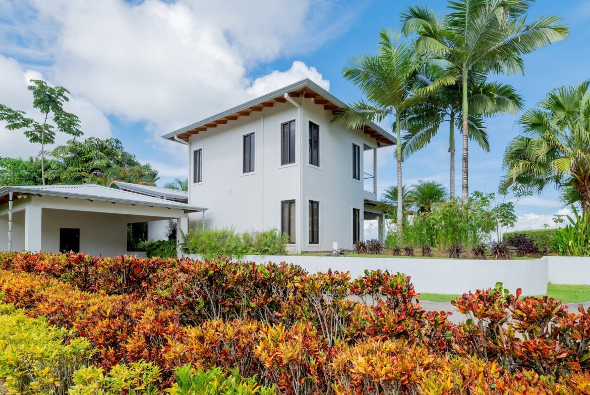 CASA JAGUAR LUXURY PROPERTY THREE BEDROOM HOME, IN OJOCHAL – 1.46 ACRES