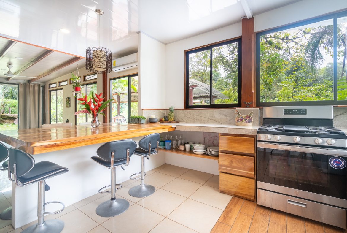VILLA HARMONY TWO FLOOR PROPERTY WITH MOUNTAIN VIEWS, IN OJOCHAL – 0.48 ACRES