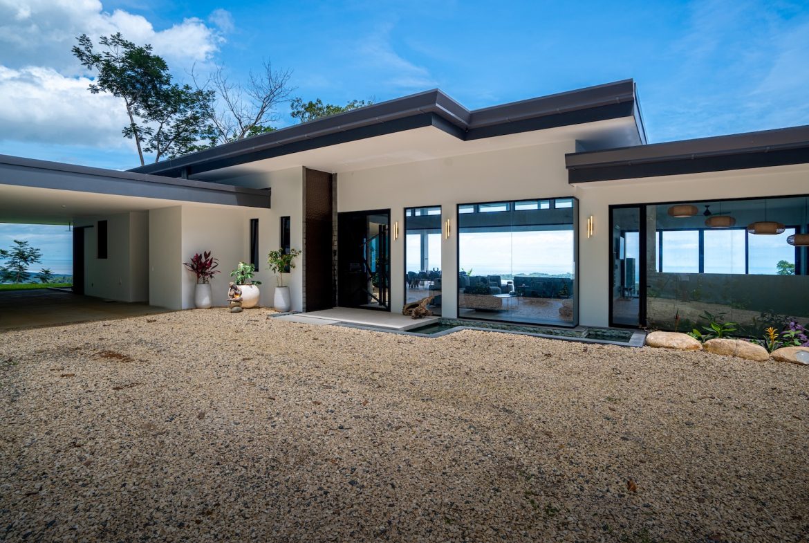 LUXURY PROPERTY WITH PANORAMIC OCEAN AND MOUNTAINS VIEWS CASA ARMONIA ELEMENTOS, IN PUNTA MALA – 5.21