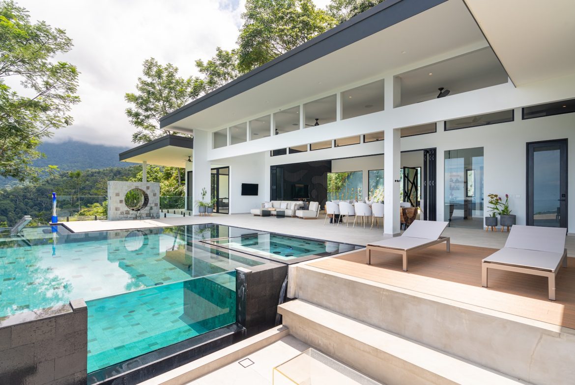 LUXURY PROPERTY WITH PANORAMIC OCEAN AND MOUNTAINS VIEWS CASA ARMONIA ELEMENTOS, IN PUNTA MALA – 5.21