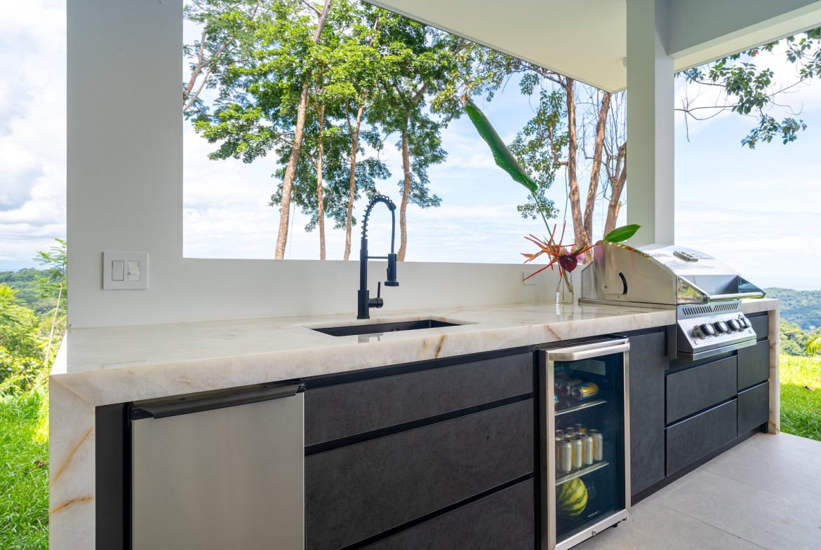 LUXURY PROPERTY WITH PANORAMIC OCEAN AND MOUNTAINS VIEWS CASA ARMONIA ELEMENTOS, IN PUNTA MALA – 5.21