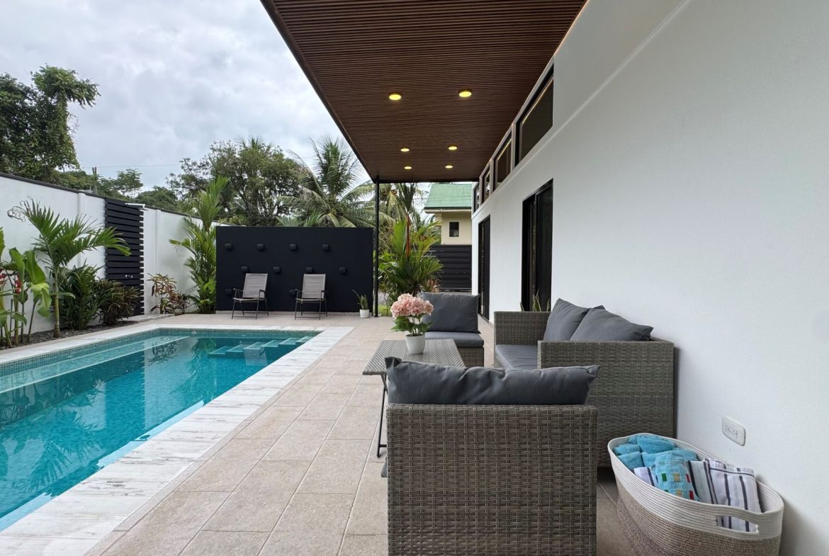 VILLA SELVA THREE BEDROOM HOME PROPERTY NEAR TO THE BEACH, IN BAHIA BALLENA – 0.21 ACRES