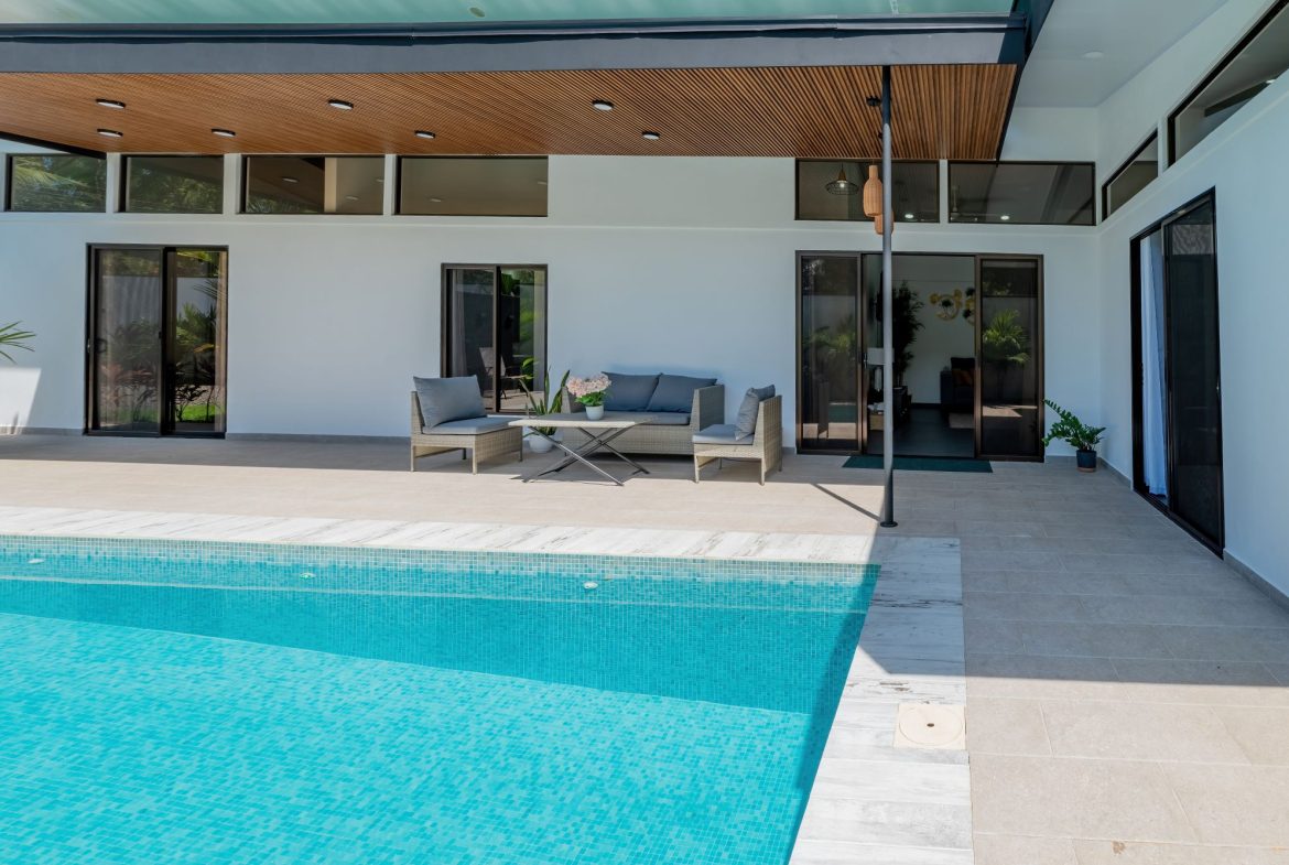 VILLA SELVA THREE BEDROOM HOME PROPERTY NEAR TO THE BEACH, IN BAHIA BALLENA – 0.21 ACRES