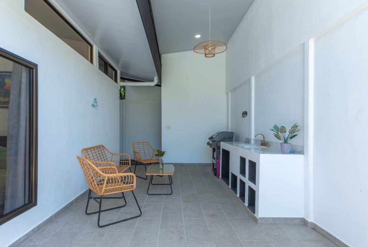 VILLA SELVA THREE BEDROOM HOME PROPERTY NEAR TO THE BEACH, IN BAHIA BALLENA – 0.21 ACRES