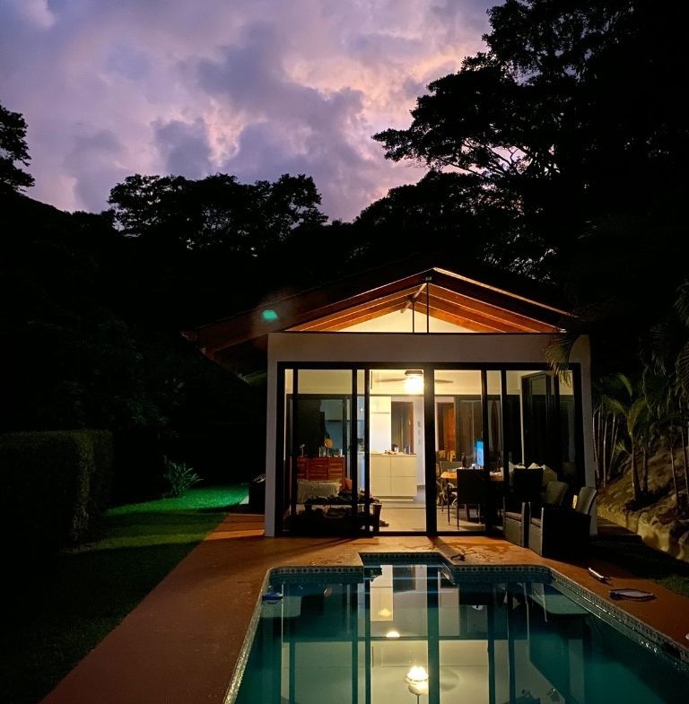 PROPERTY OF ONE BEDROOM HOME WITH POOL, IN OJOCHAL – 1.12 ACRES, Uvita, Costa Rica — photo 3