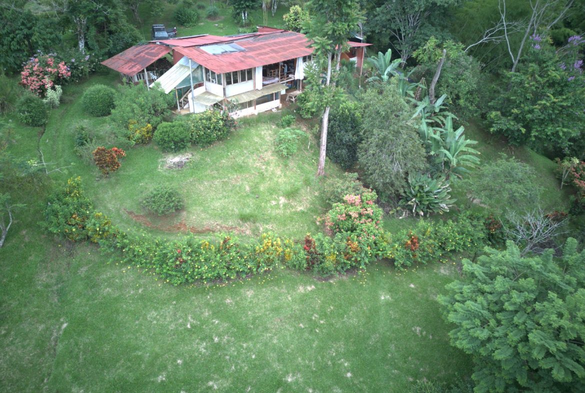 TWO FLOOR PROPERTY WITH MOUNTAIN VIEWS AND FRUIT TREES, IN LAS TUMBAS – 5 ACRES, Uvita, Costa Rica — photo 2