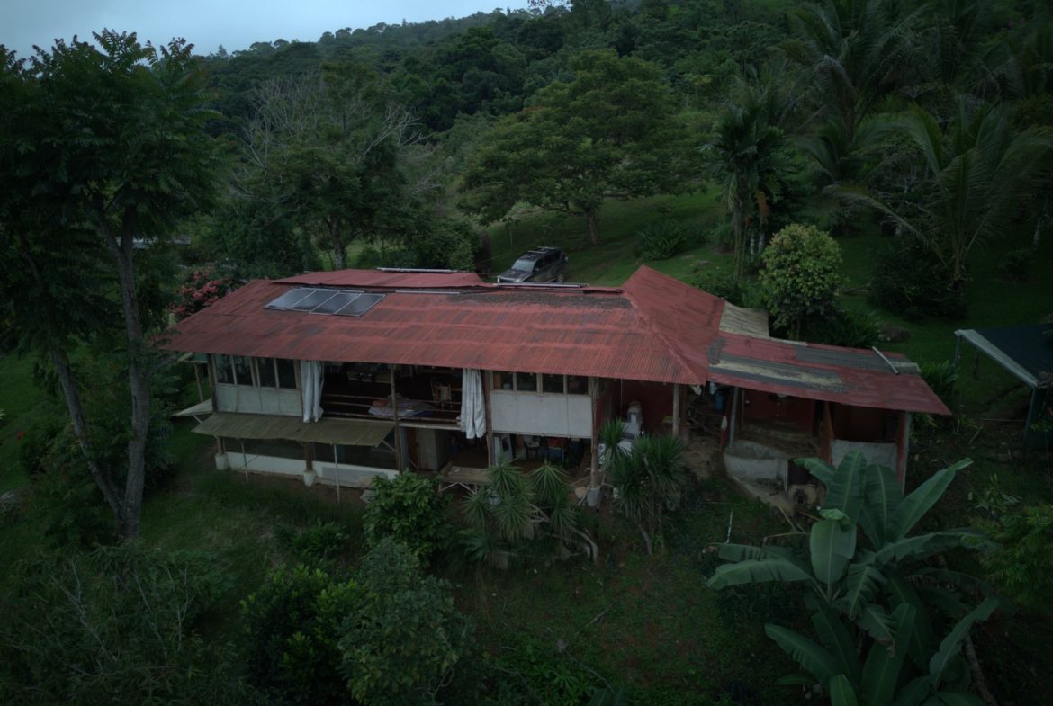 TWO FLOOR PROPERTY WITH MOUNTAIN VIEWS AND FRUIT TREES, IN LAS TUMBAS – 5 ACRES, Uvita, Costa Rica — photo 4