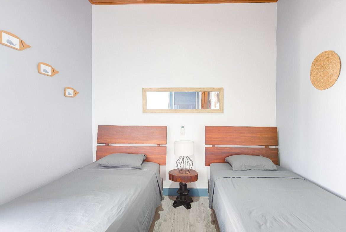 HOTEL PROPERTY WITH TWENTY TWO BEDROOM, NEAR TO THE TOWN , IN UVITA – 0.35 ACRES