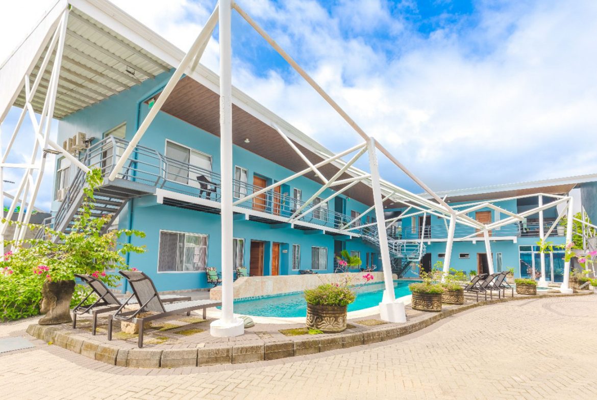 HOTEL PROPERTY WITH TWENTY TWO BEDROOM, NEAR TO THE TOWN , IN UVITA – 0.35 ACRES