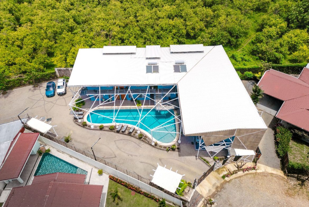 HOTEL PROPERTY WITH TWENTY TWO BEDROOM, NEAR TO THE TOWN , IN UVITA – 0.35 ACRES