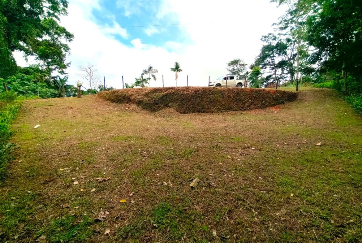 BUILDING PROPERTY WITH PANORAMIC OCEAN VIEWS, IN PUNTA MALA – 0.46 ACRES