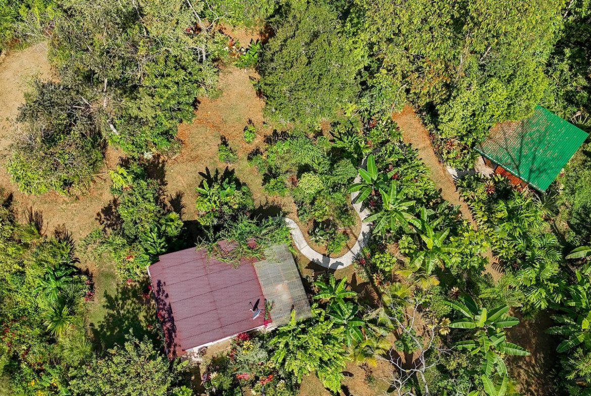 PROPERTY WITH ONE BEDROOM HOME AND TERRACE FOR YOGA AND EXTRA LOT, IN SAN SALVADOR BARU – 4.67 ACRES, Uvita, Costa Rica — photo 2