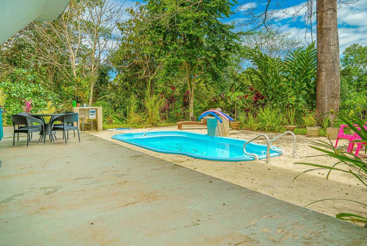 JUNGLE PROPERTY WITH 2 BEDROOM AND PANORAMIC VIEWS OF THE MOUNTAINS, IN OJOCHAL – 1.3 ACRES, Uvita, Costa Rica — photo 8