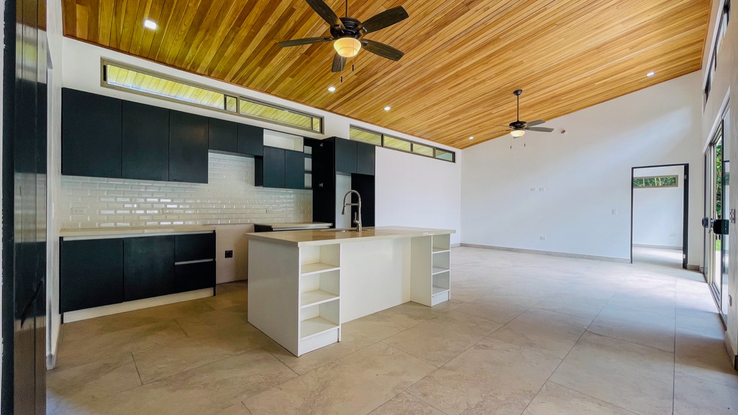 House for sale in Ojochal Costa Rica