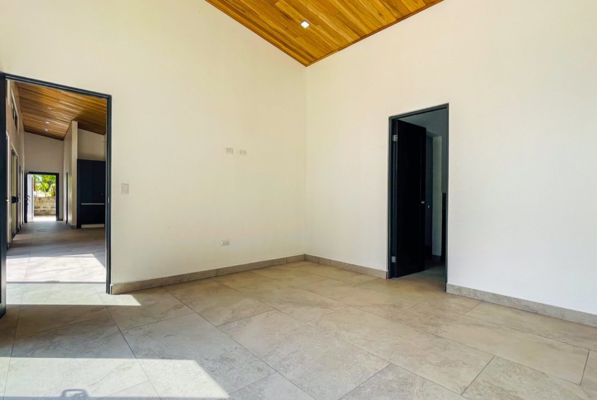PROPERTY WITH THREE BEDROOM HOME IN A GATED COMMUNITY, IN OJOCHAL – 0.25 ACRES