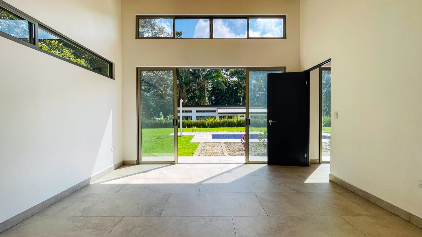 House for sale in Ojochal Costa Rica