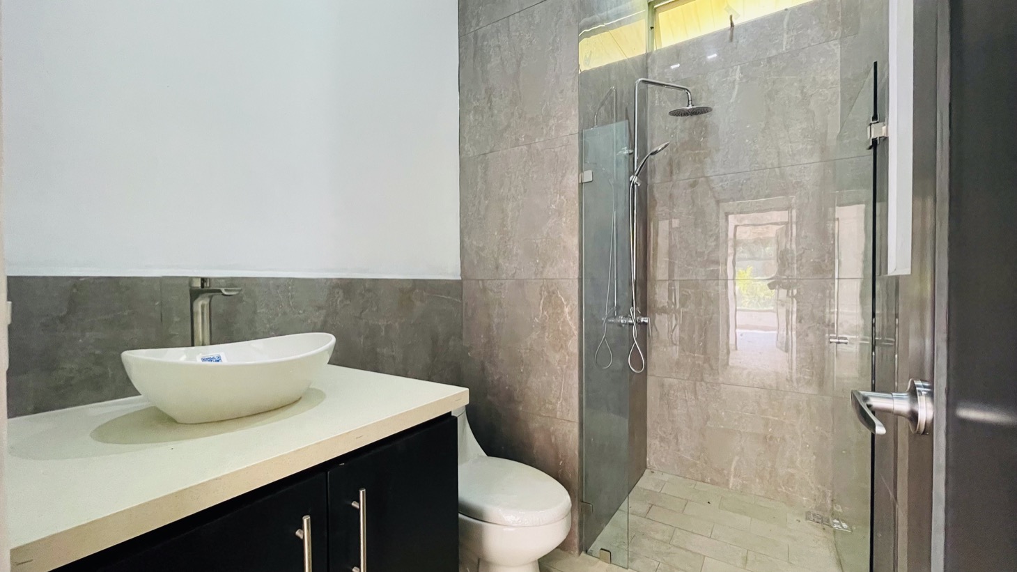 House for sale in Ojochal Costa Rica