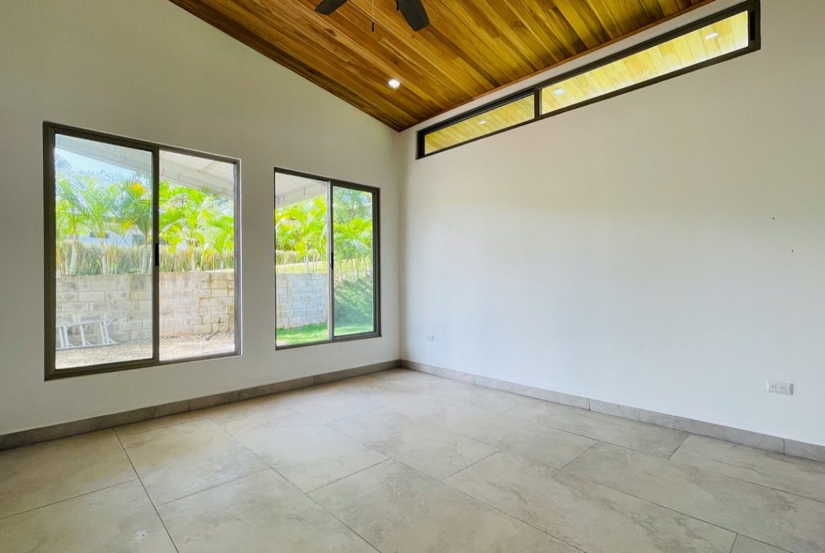 PROPERTY WITH THREE BEDROOM HOME IN A GATED COMMUNITY, IN OJOCHAL – 0.25 ACRES