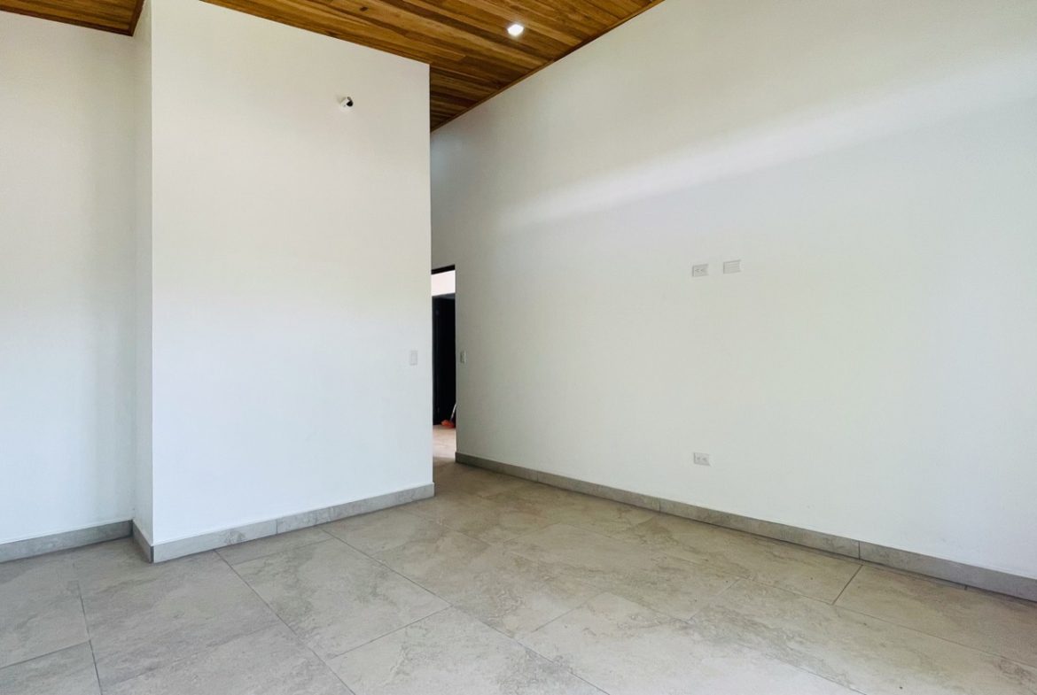 PROPERTY WITH THREE BEDROOM HOME IN A GATED COMMUNITY, IN OJOCHAL – 0.25 ACRES