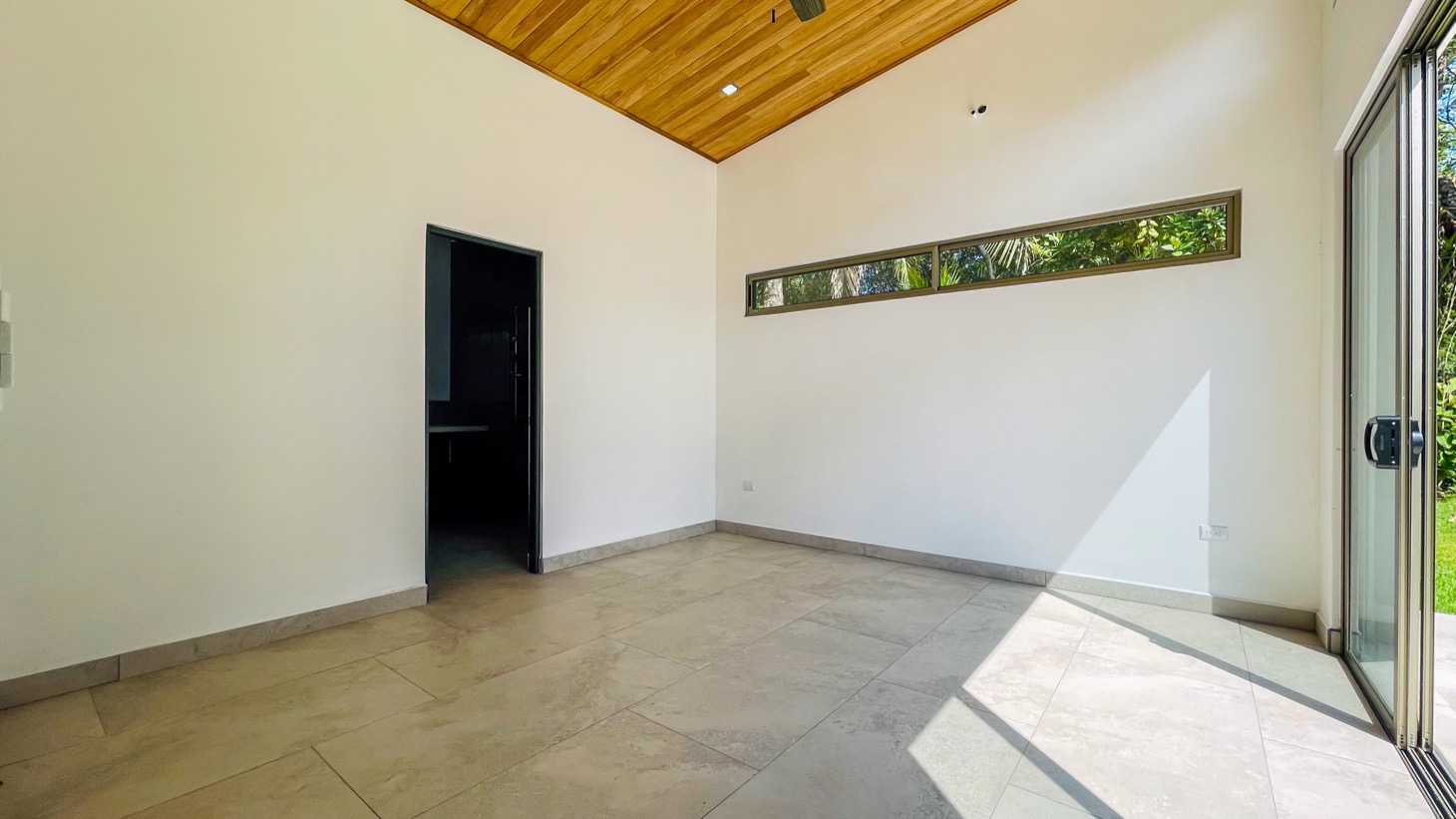 House for sale in Ojochal Costa Rica