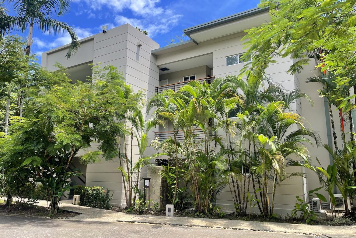 ELAN GROUND FLOOR 2 BEDROOM CONDO WITH BEACH ACCESS, Uvita, Costa Rica — photo 8