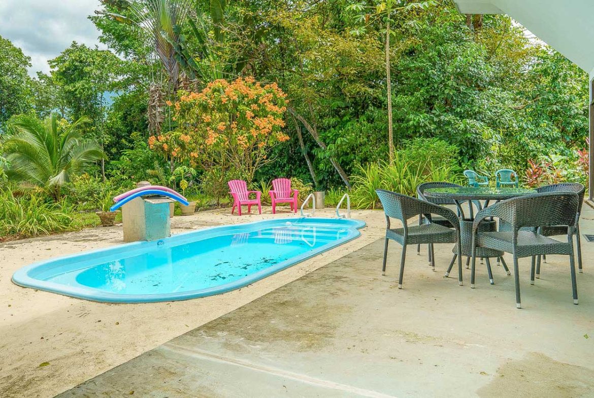 JUNGLE PROPERTY WITH 2 BEDROOM AND PANORAMIC VIEWS OF THE MOUNTAINS, IN OJOCHAL – 1.3 ACRES
