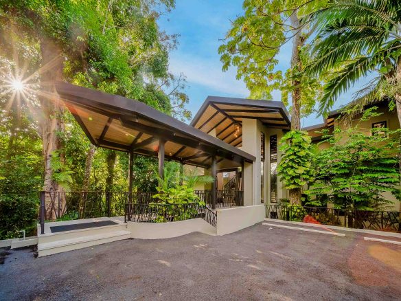 LUXURY PROPERTY WITH PANORAMIC OCEAN VIEWS, IN MANUEL ANTONIO – 1.53 ACRES, Manuel Antonio, Costa Rica — photo 5