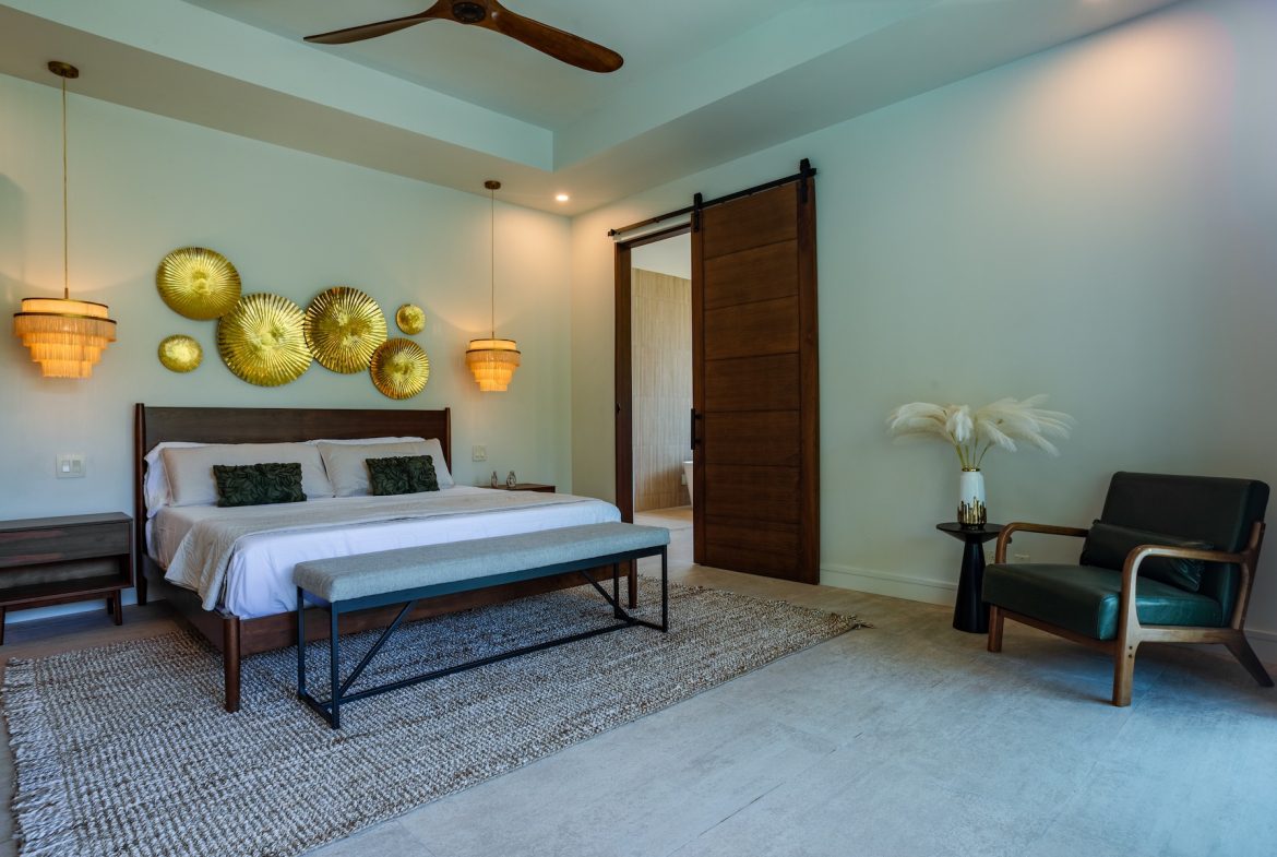 CASA 13 – LUXURY HOME IN EXCLUSIVE COMMUNITY OF LAS COLINAS
